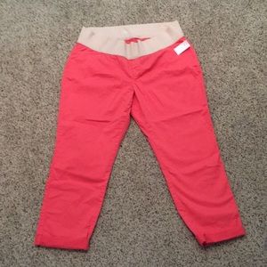 Gap maternity chinos. Size 16. NWT. Color coral.